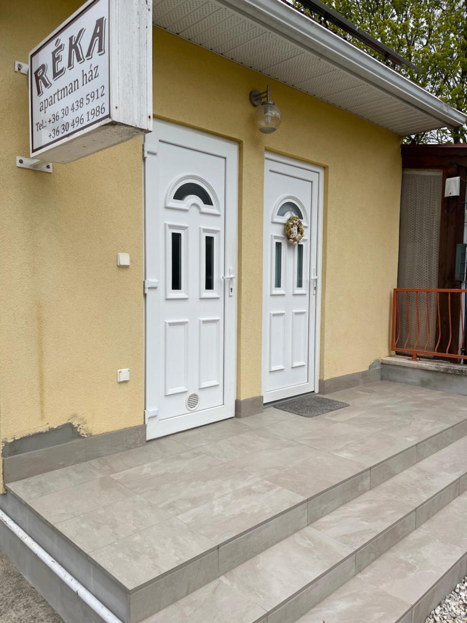 Reka Apartmanhaz Bük المظهر الخارجي الصورة